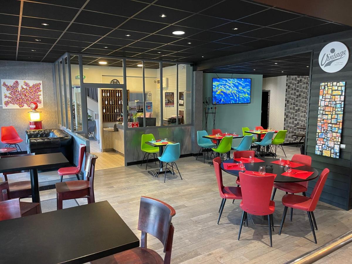 Le Relais De La Place Le Faou Exterior photo